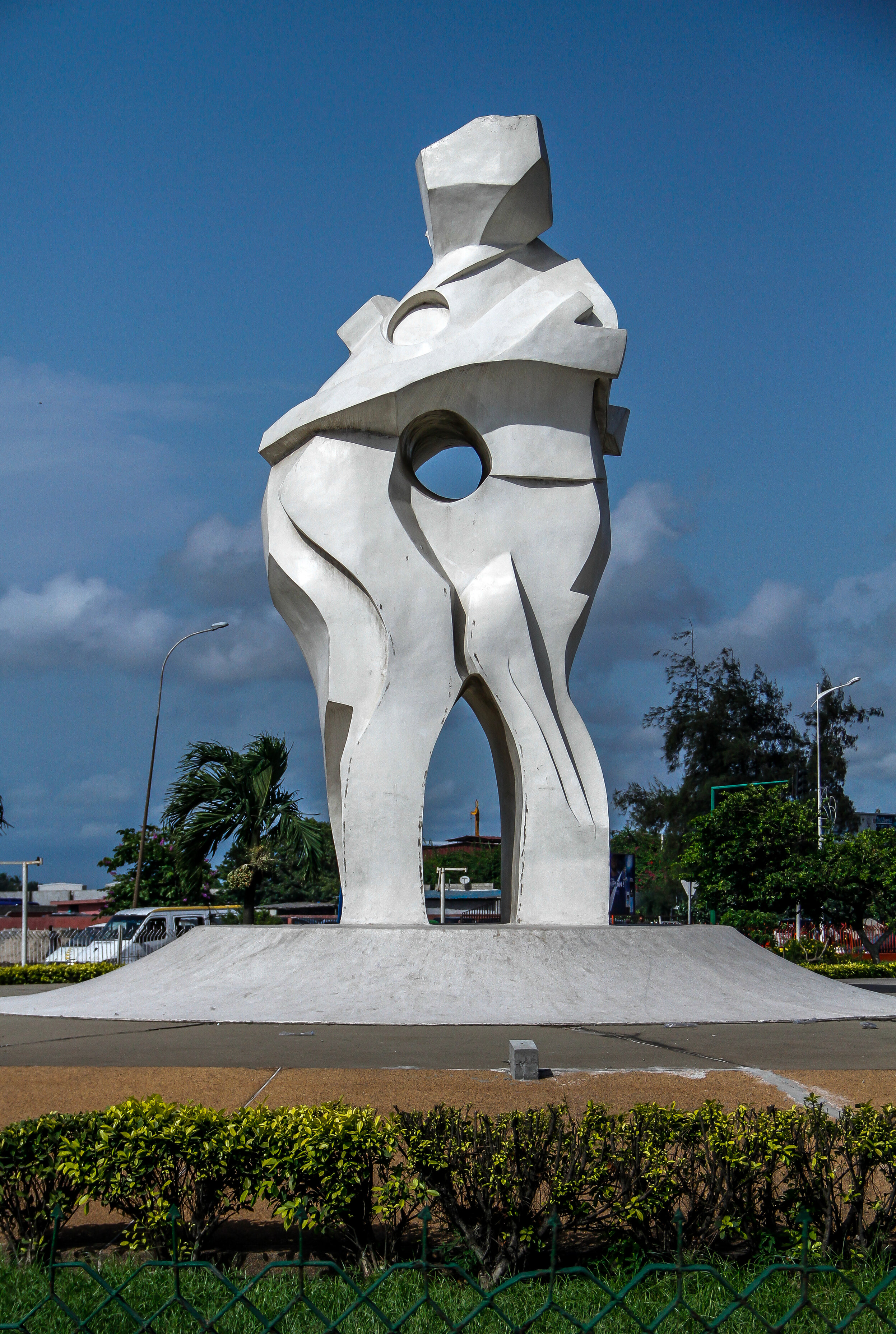 Rsz Obuh Christopher Nelson The Akwaba Monument Copy 3 Copy